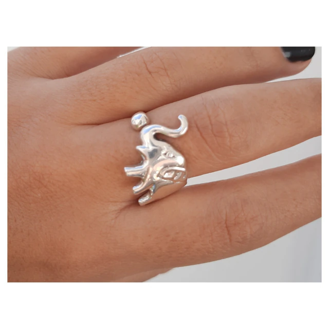 Anillo de plata elefante