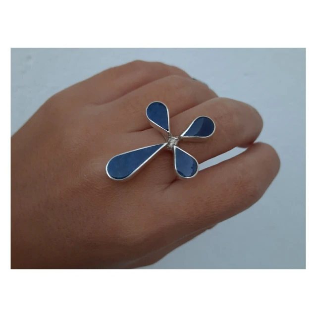 Anillo de plata peruana y piedra natural