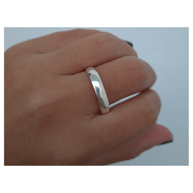 Anillo de plata alianza