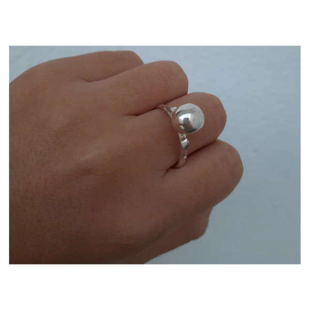 Anillo de plata bolita maciza