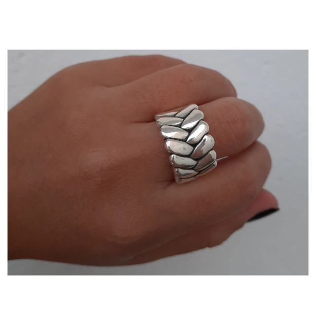 Anillo de plata inflada espiga