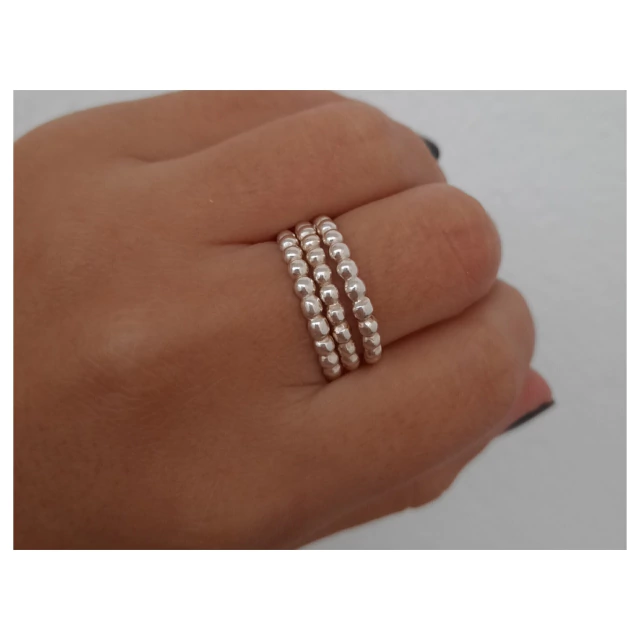 Anillo de plata bolitas triple