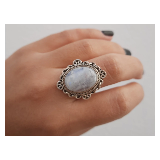 Anillo de plata y piedra natural piedra de la luna