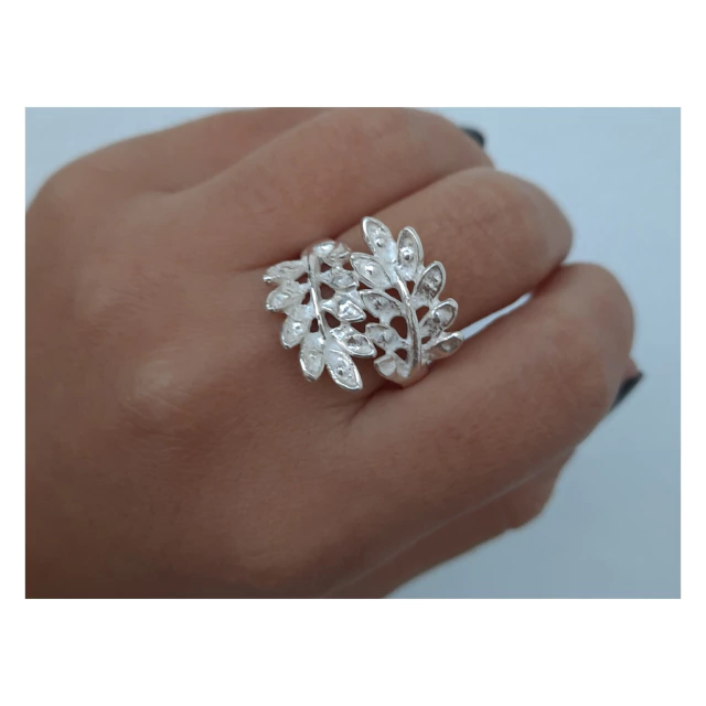 Anillo de plata dos ramas