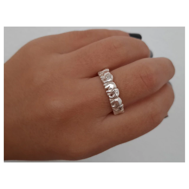 Anillo de plata elefante minimalista