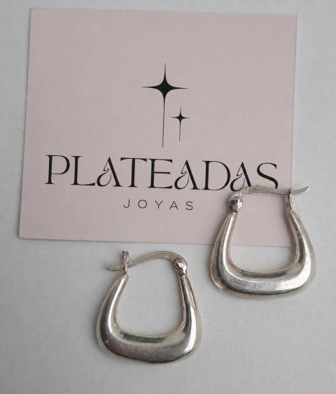 Aros de plata labrada