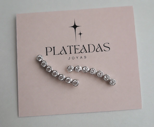 Aros de plata trepadores circular piedra