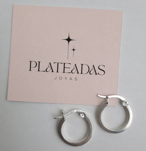 Aros de plata labrada círculos