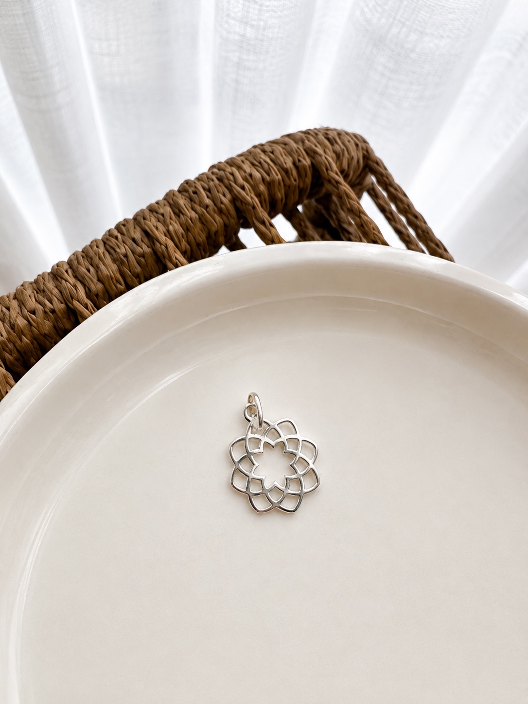 Dije de plata flor  — foto 2