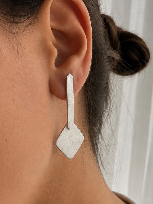 Aros de plata colgantes labrada cuadrado — foto 2