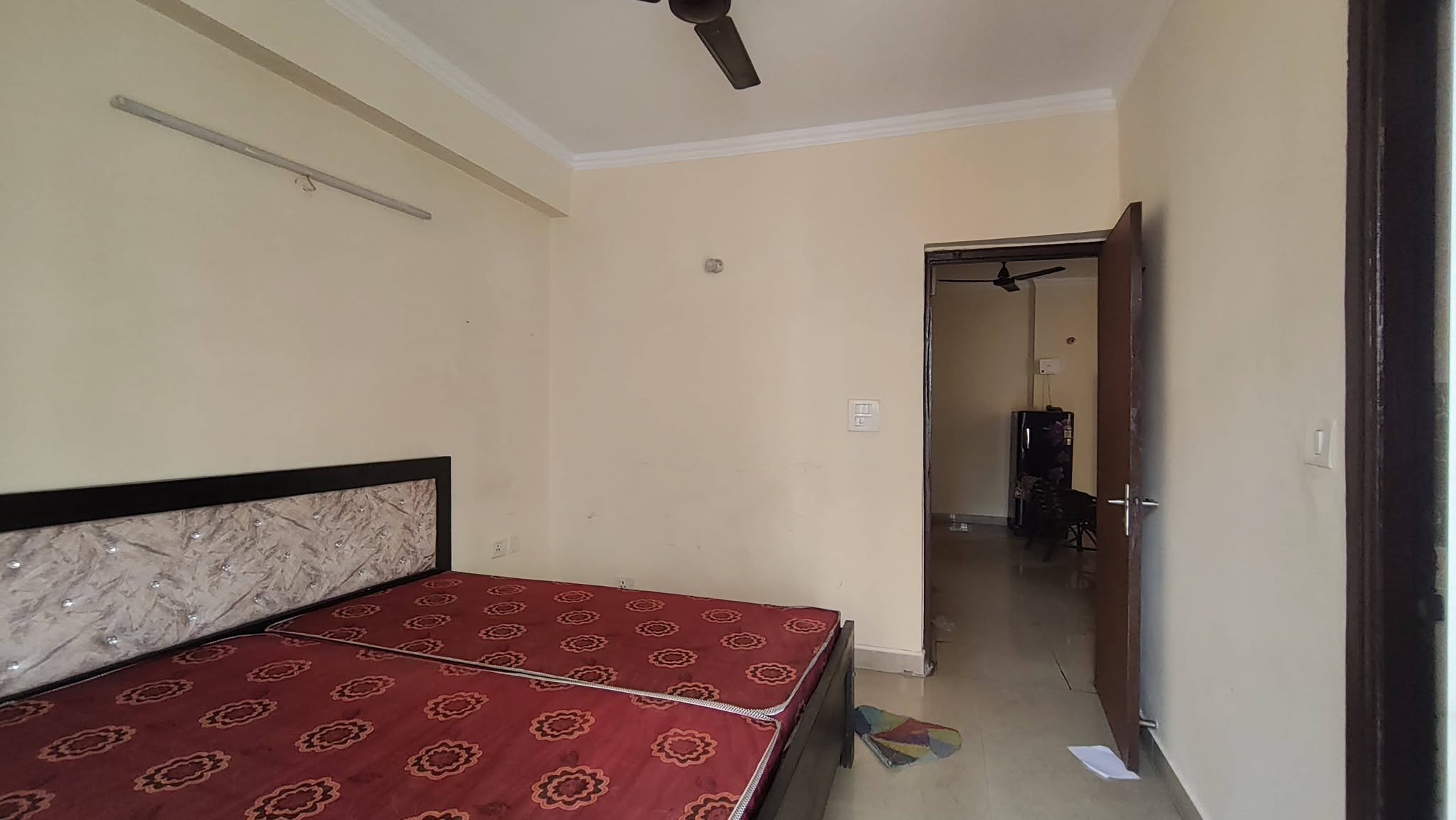2 BHK Flat Noida Sector 137