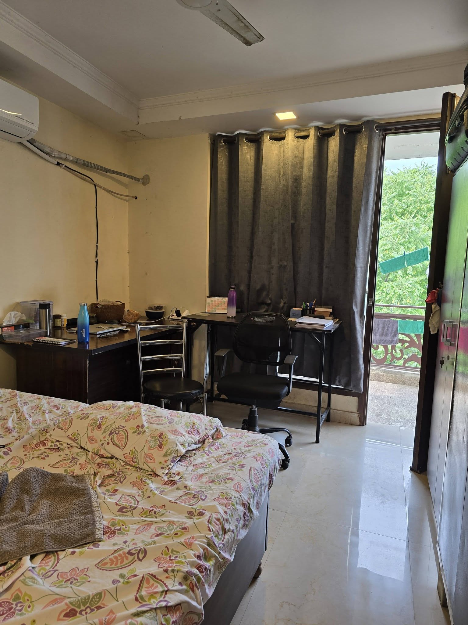 1 Room 3 BHK Flat Sector 43 Gurgaon