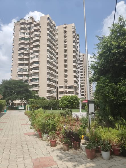 1 Room 3BHK Sushant Estate Sector 52 Gurgaon