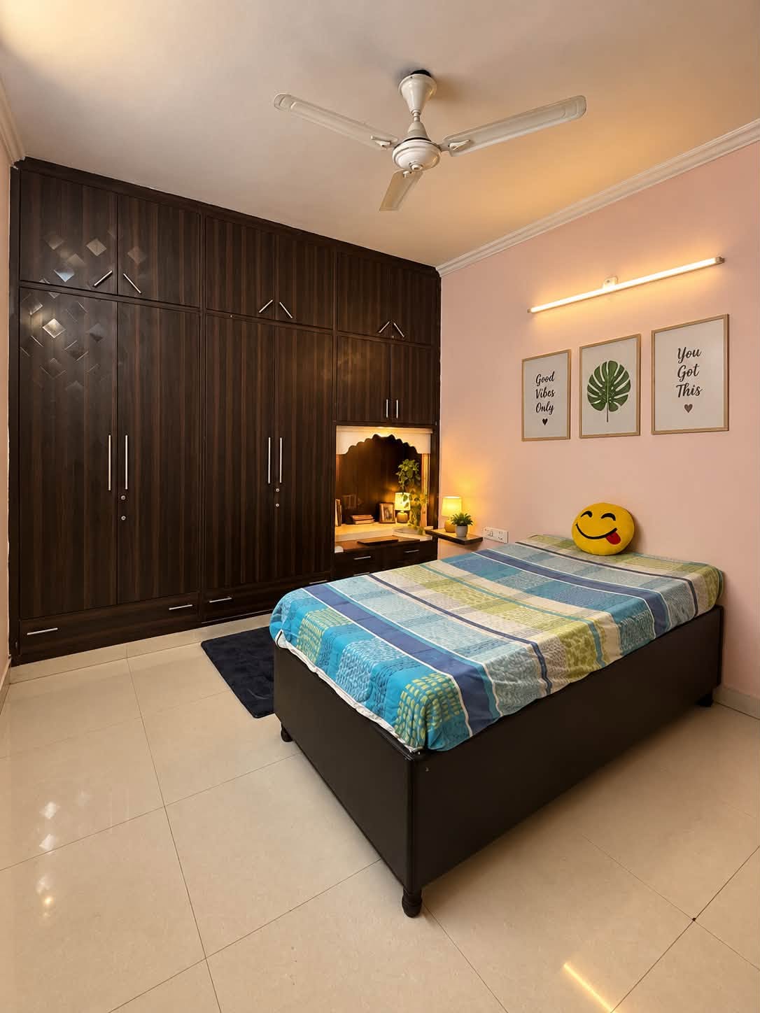 1 Room in 3 BHK Flat Main Malviya Nagar