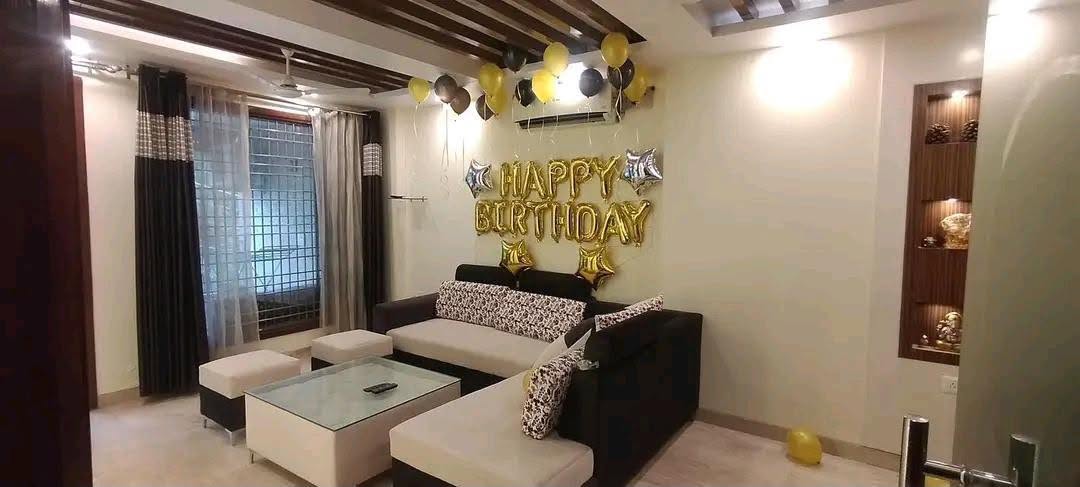 1 Room in 3 BHK Flat Kalkaji K Block New Delhi