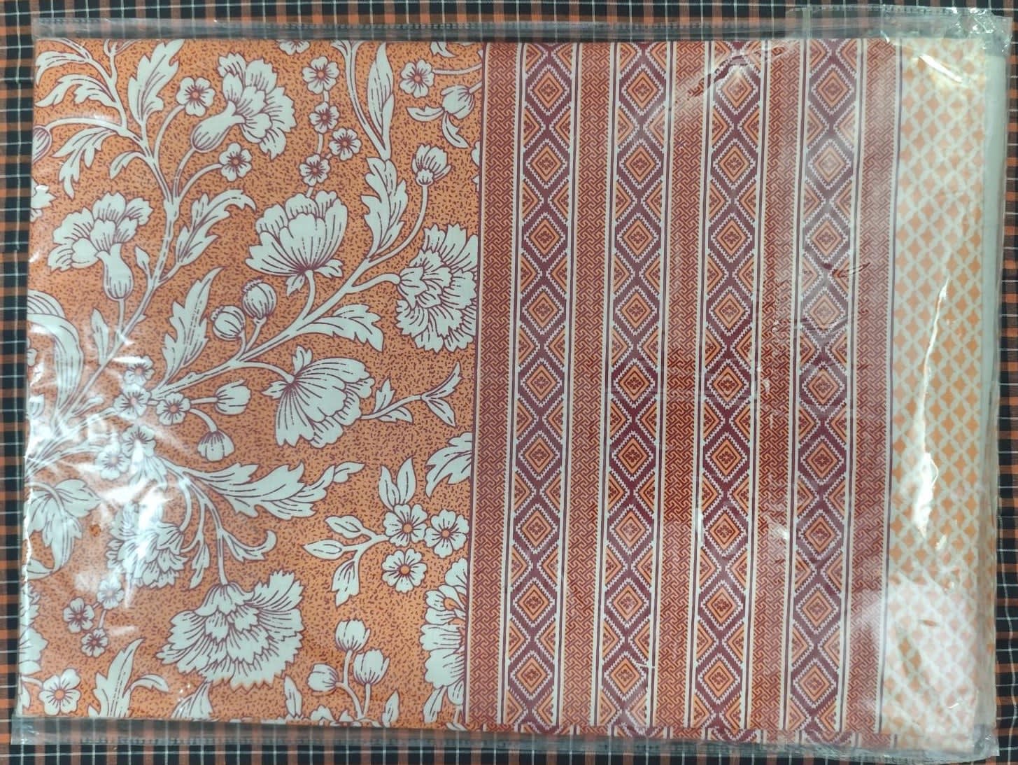 जयपुरी फ्लोरल प्रिंट कॉटन डबल बेडशीट, 93x108 इंच, 2 तकिए के कवर सहित - कोरल वाइन - photo 2