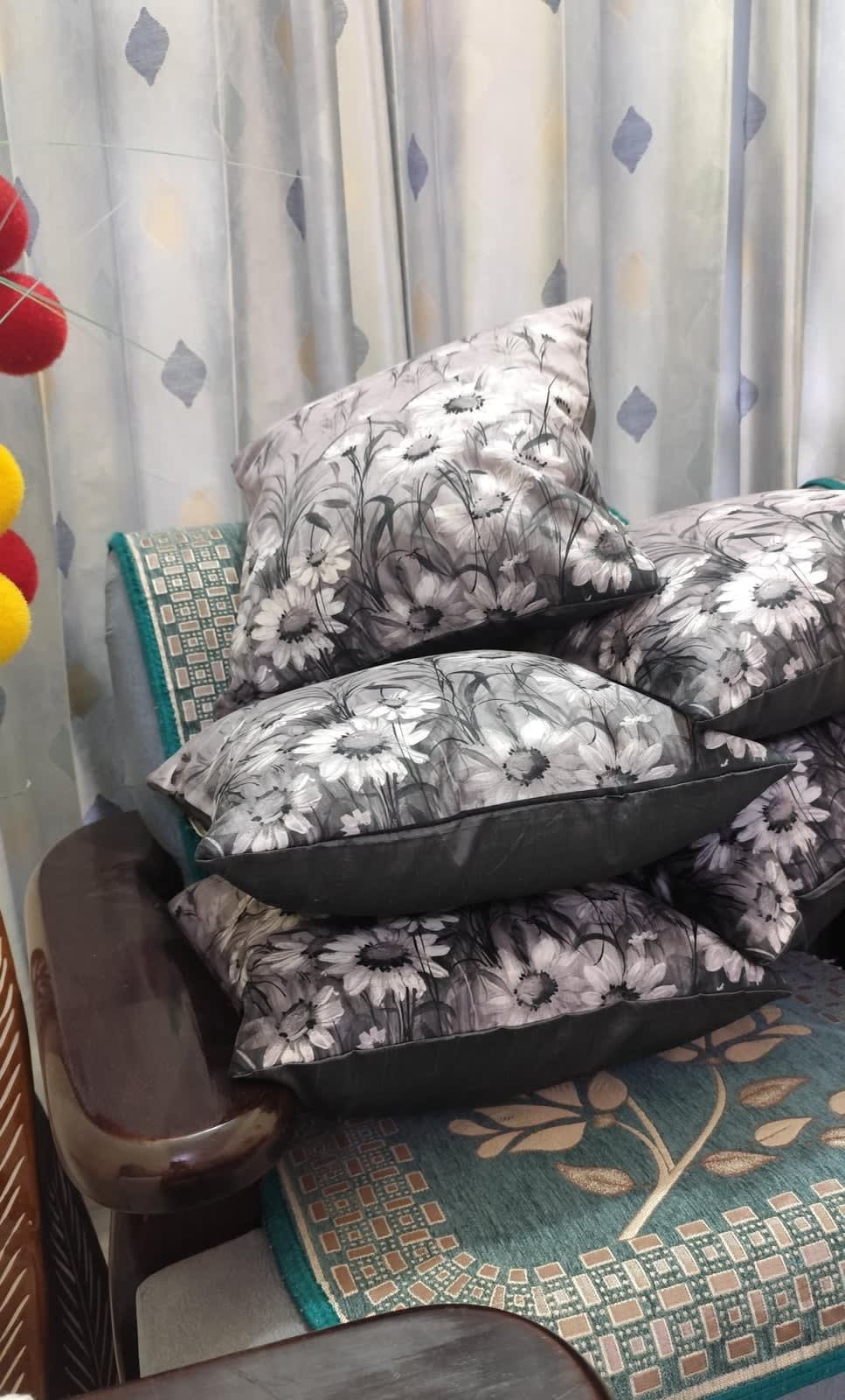 Grey Watercolor Daisy Print Cushion Covers 16x16 Inches - Set of 5