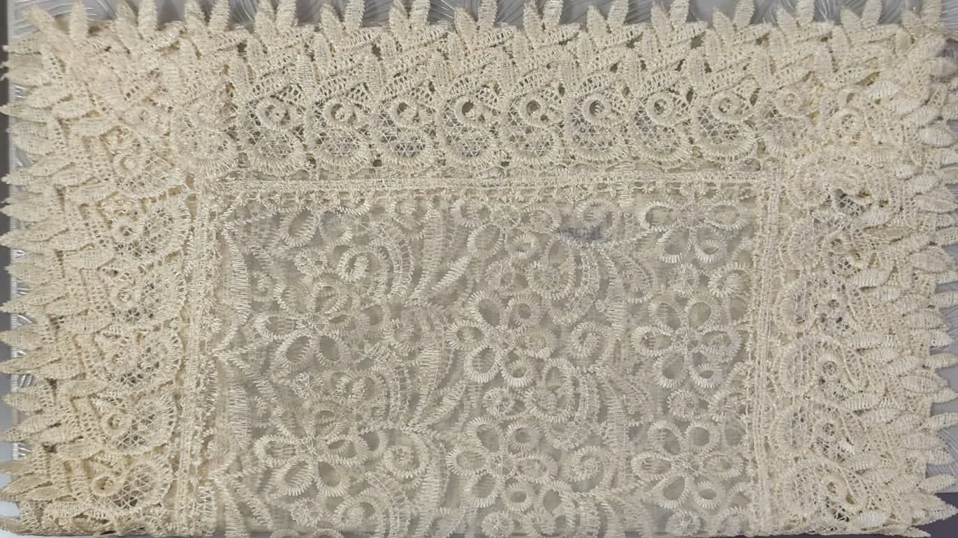 सेंट्रल टेबल रनर 13x36 इंच - क्रीम क्रोशिया लेस - photo 1