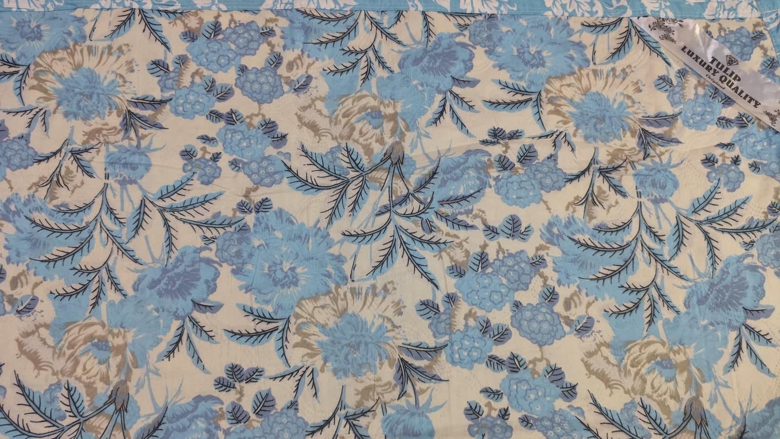 Tulip Original Reversible Microfibre Comforter, Single Bed 90x50 inches - Powder Blue Floral Leaf
