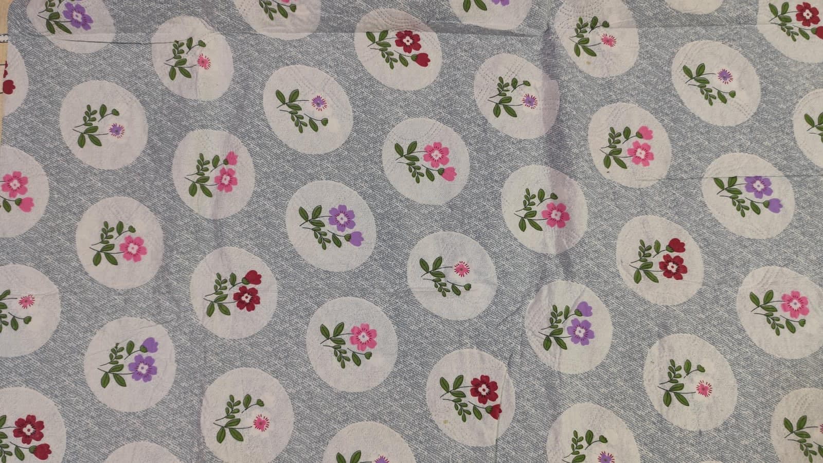Tulip Original Reversible Microfibre Comforter, Single Bed 90x50 inches - Grey Floral Medallion - photo 1
