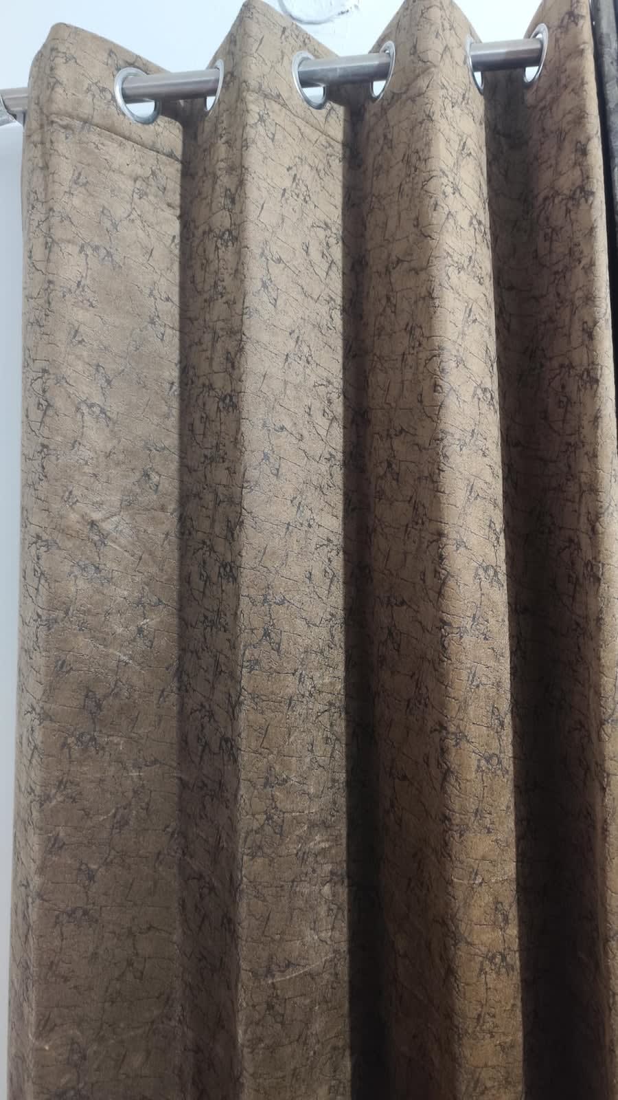 Bronze Crackle Velvet Eyelet Curtain - 7x4 & 9x4 Ft - photo 1