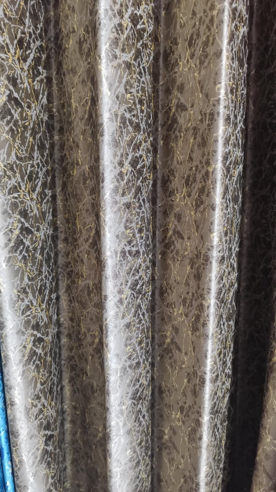 Champagne Gold Crackle Satin Eyelet Curtain - 7x4 & 9x4 Ft - photo 2