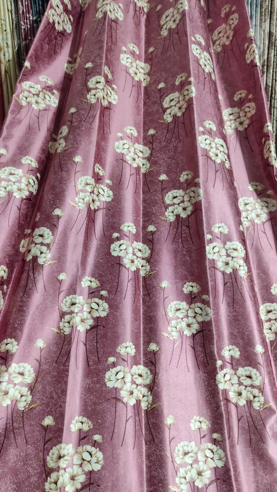 Dusty Rose Floral Satin Eyelet Curtain - 7x4 & 9x4 Ft - photo 4