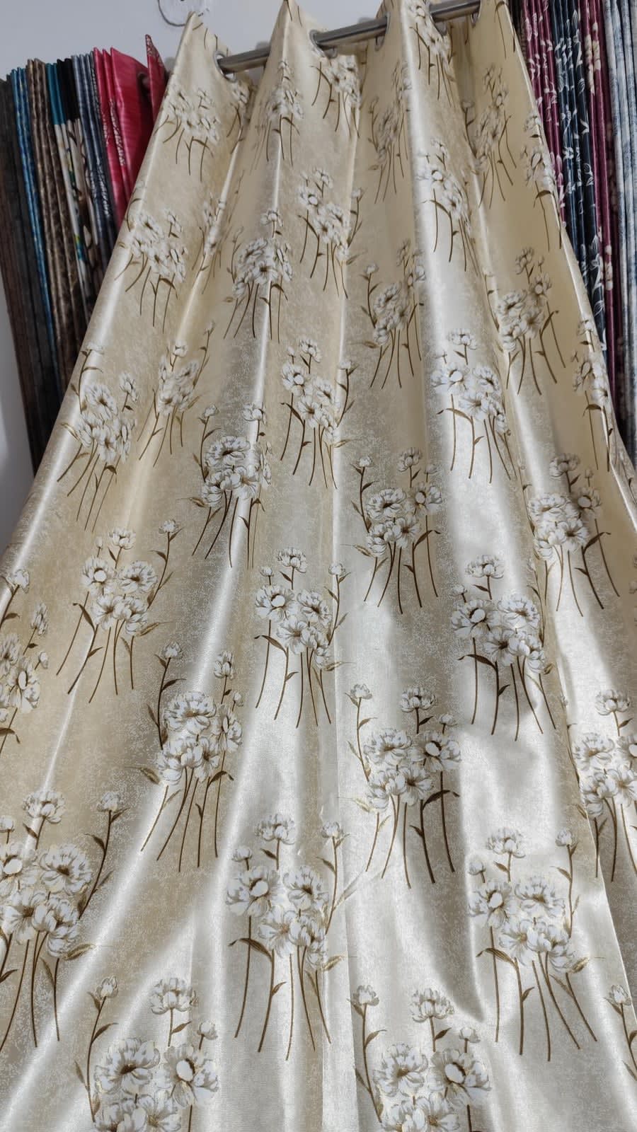 Beige Floral Satin Eyelet Curtain - 7x4 & 9x4 Ft - photo 3