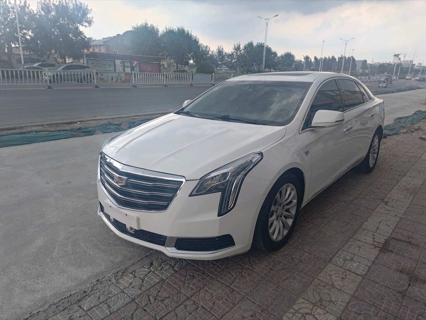 USED CADILLAC XTS 28T 2018 used car photo for export from China