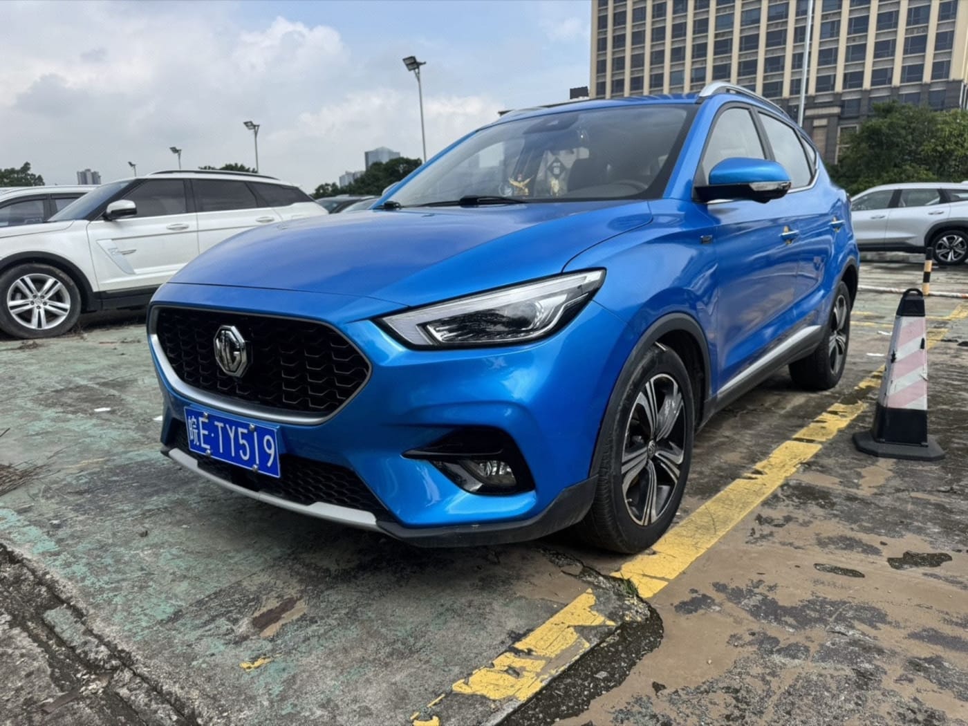 USED MG ZS 1.5 2020 used car photo for export from China