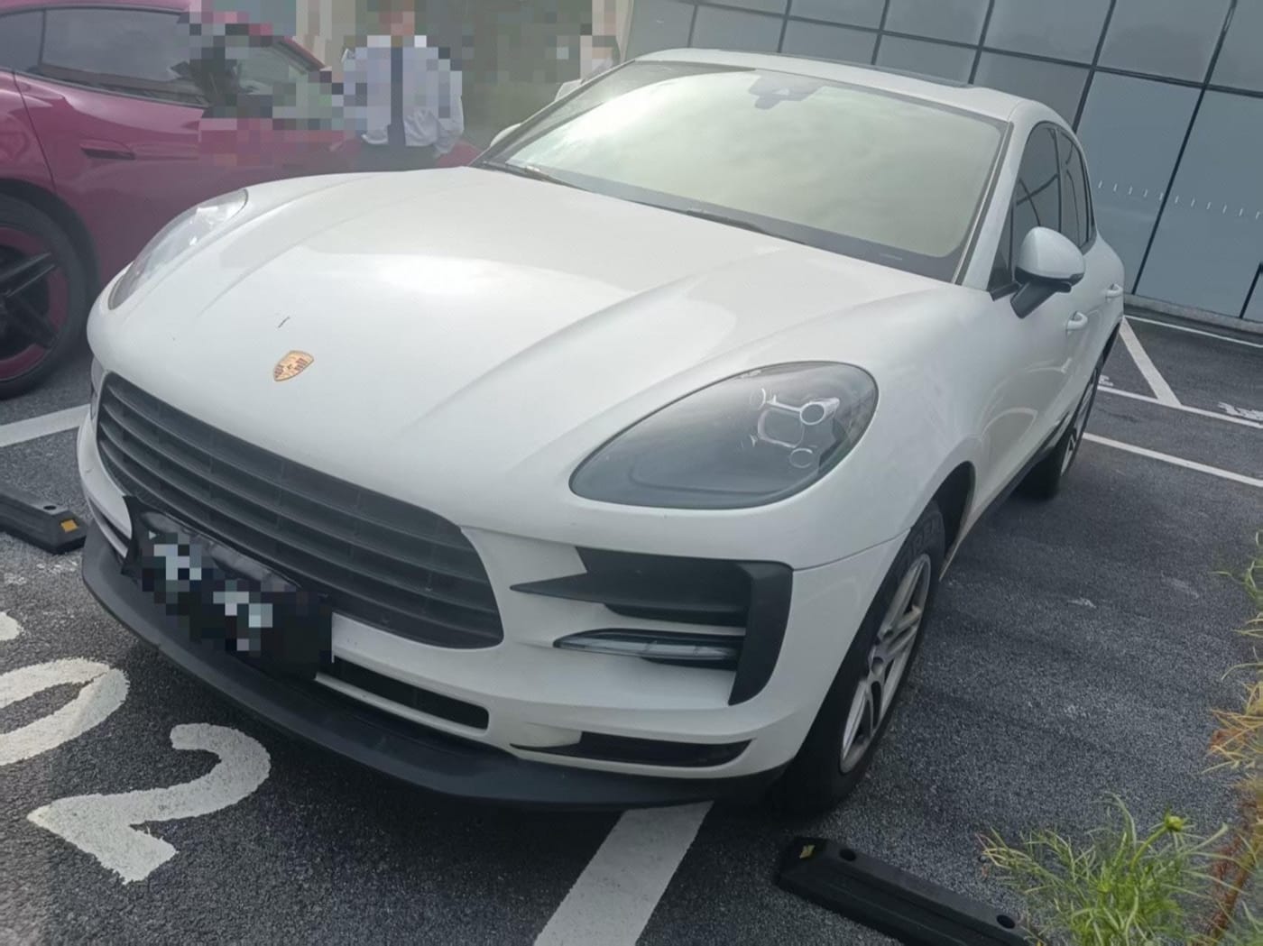 USED PORSCHE MACAN 2.0T 2021 used car photo for export from China