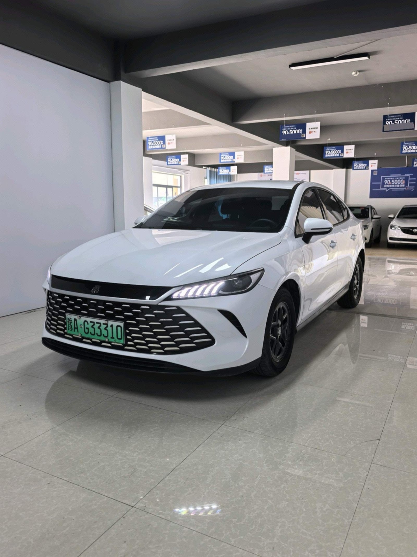USED BYD QIN PLUS DM-i SMART DRIVING 2025 used car enlarged photo