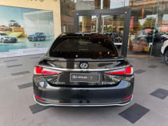 USED LEXUS ES 300h 2022 thumbnail 4