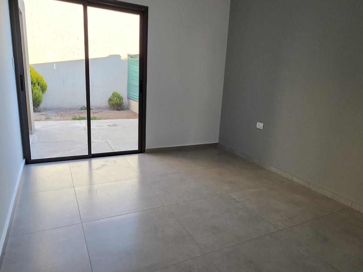 VENTA CASA B. PRIVADO PINAR DEL SOL V. MAIPÚ. USD 115.000 - foto 7