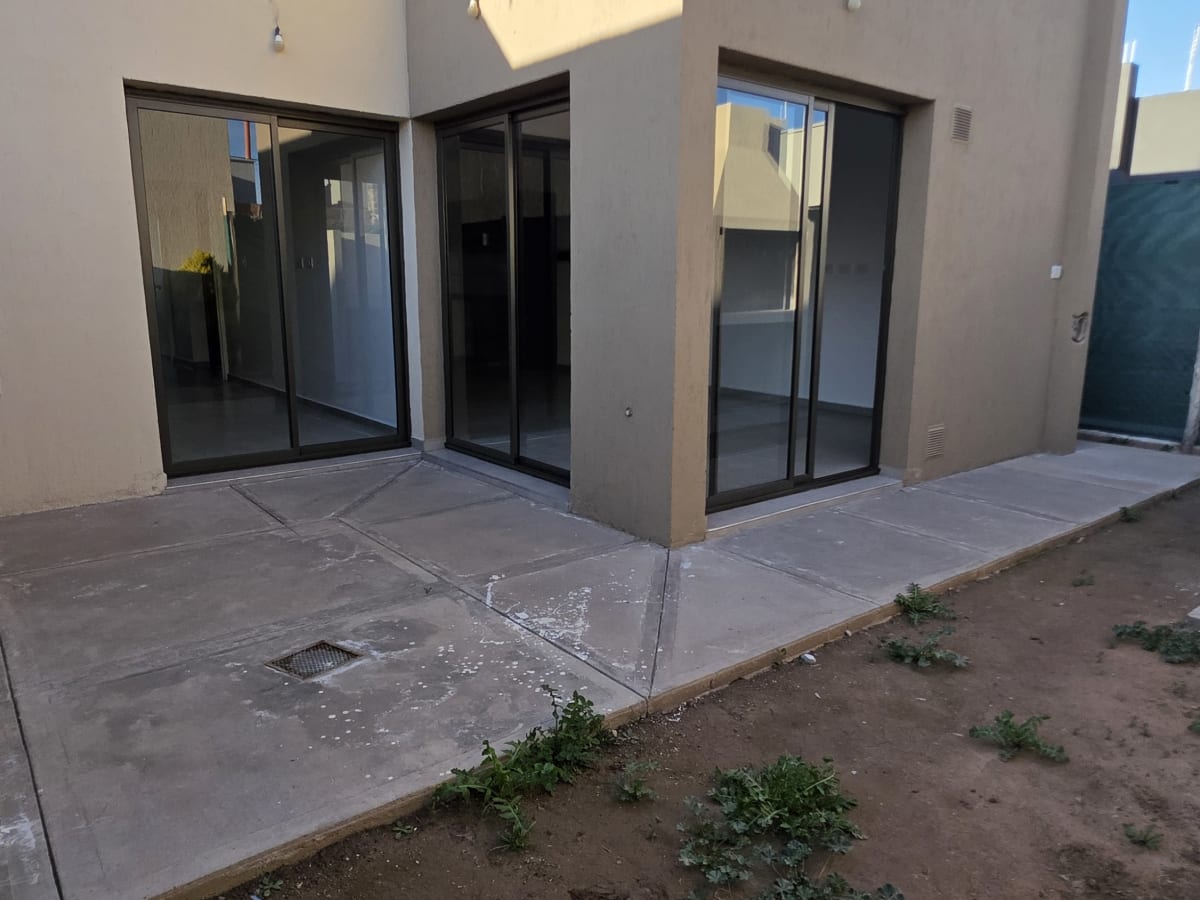 VENTA CASA B. PRIVADO PINAR DEL SOL V. MAIPÚ. USD 115.000 - foto 8