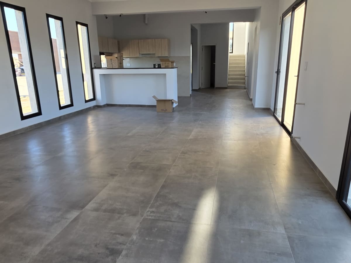 VENTA CASA B. PRIVADO LA QUEBRADA. LUJÁN DE CUYO. USD 235.000 - foto 3