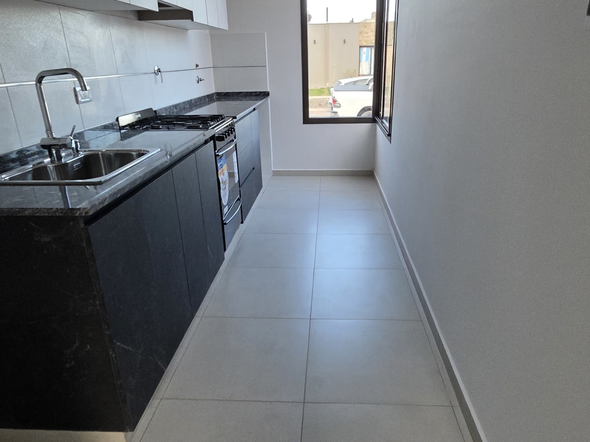 VENTA CASA B. PRIVADO PINAR DEL SOL V. MAIPÚ. USD 105.000 - foto 5