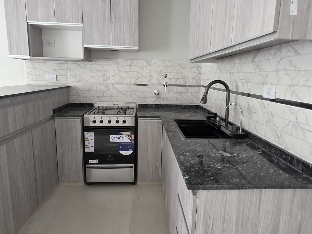VENTA CASA A ESTRENAR B. PRIVADO VISTA OLIVA. MAIPÚ. - foto 3