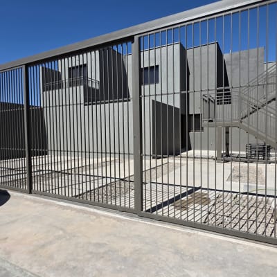 VENTA DÚPLEX A ESTRENAR. CARRODILLA. USD 95.0000