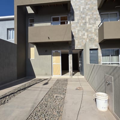 VENTA DÚPLEX B. PRIVADO PORTAL LAS ROSAS. GUAYMALLÉN.