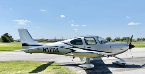 2024 Cirrus SR22-G7 Turbo GTS (N17DA) photo 4