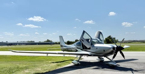 2024 Cirrus SR22-G7 Turbo GTS (N17DA) photo 7
