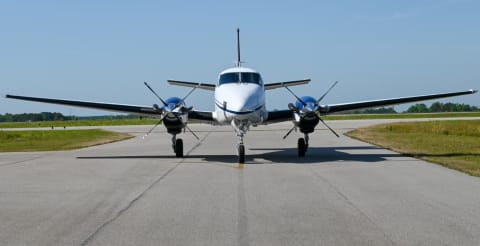 1977 Beechcraft King Air E90 (N203PC) photo 2