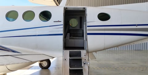 1977 Beechcraft King Air E90 (N203PC) photo 7