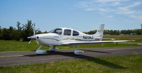 2005 Cirrus SR22-G2 (N29U) photo 3