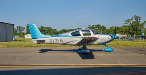 2014 Cirrus SR22-G5 GTS (N72YB) photo 3