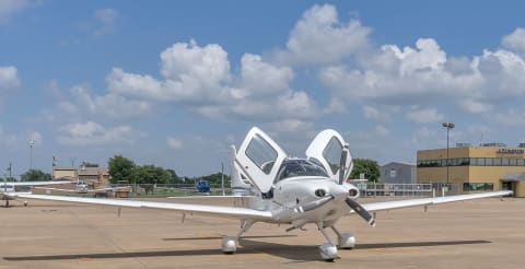 2015 Cirrus SR20-G3 (N787ET) photo 3