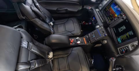 2022 Cirrus SR22-G6 Turbo GTS (N724LD) photo 6