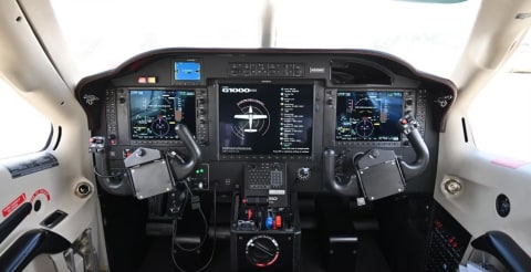 2013 Socata TBM 850 (N850HD) photo 4