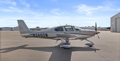 2017 Cirrus SR22-G6 (N246DM) photo 2